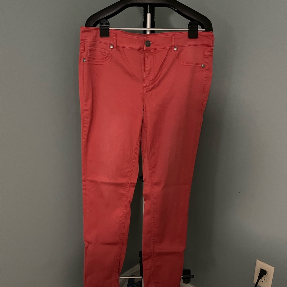 Maurice’s Size 16 Coral Jegging